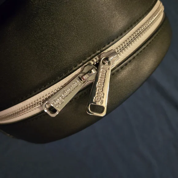 Disney's Pinocchio Backpack - Picture 5 of 7